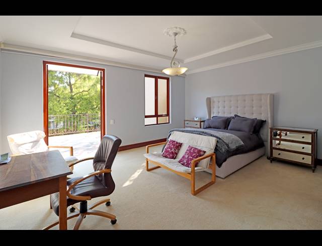 3 BEDROOM HOUSE FOR SALE IN MELROSE